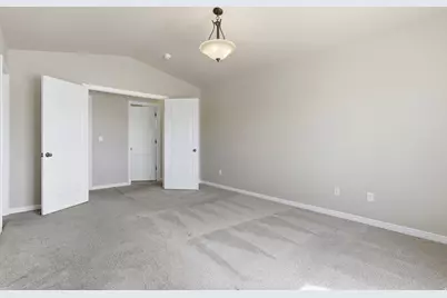 2068 W 1500 S, Woods Cross, UT 84087 - Photo 16