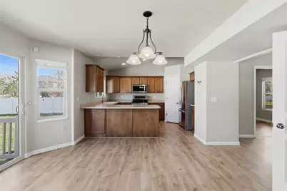 2068 W 1500 S, Woods Cross, UT 84087 - Photo 6