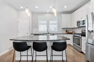 10836 S Gresham Dr, South Jordan, UT 84009 - Photo 10