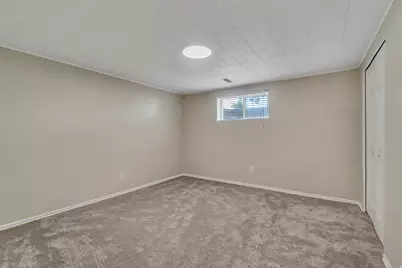 6915 S 2200 W, West Jordan, UT 84084 - Photo 20