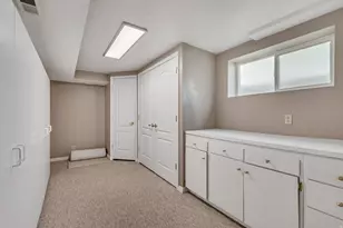 6915 S 2200 W, West Jordan, UT 84084 - Photo 22