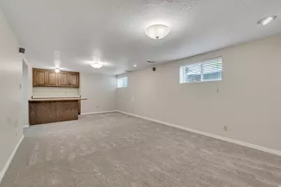 6915 S 2200 W, West Jordan, UT 84084 - Photo 18