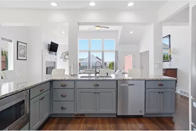 409 N Hill Farms Ln, Kaysville, UT 84037 - Photo 16