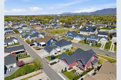 409 N Hill Farms Ln, Kaysville, UT 84037 - Photo 48