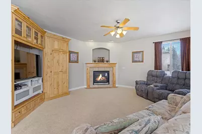 2943 W Current Creek Dr, South Jordan, UT 84095 - Photo 10