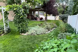 2943 W Current Creek Dr, South Jordan, UT 84095 - Photo 62