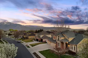 2943 W Current Creek Dr, South Jordan, UT 84095 - Photo 50