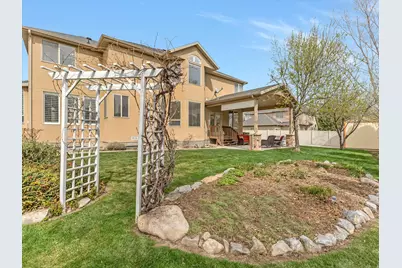 2943 W Current Creek Dr, South Jordan, UT 84095 - Photo 40