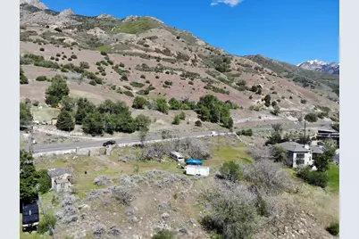 5830 S Wasatch Blvd, Holladay, UT 84121 - Photo 12