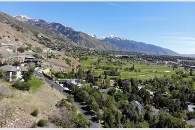 5830 S Wasatch Blvd, Holladay, UT 84121 - Photo 4