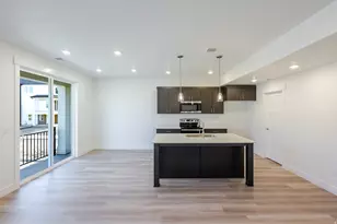 6502 W Knox Creek Cv, Herriman, UT 84096 - Photo 10