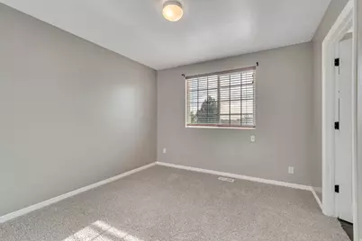 1474 N 175 E, Layton, UT 84041 - Photo 14