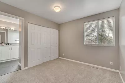 1474 N 175 E, Layton, UT 84041 - Photo 16