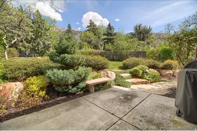 4 Cherrywoods Ln, Sandy, UT 84092 - Photo 40