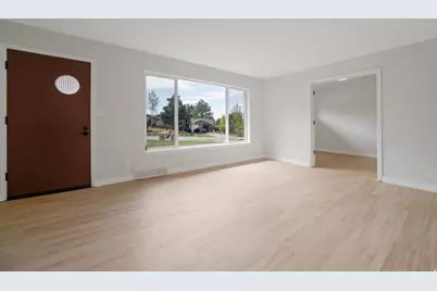 2761 E 4135 S, Holladay, UT 84124 - Photo 10