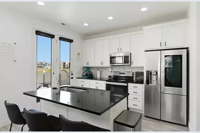 7151 W Iron Spring Ln, West Jordan, UT 84081 - Photo 6