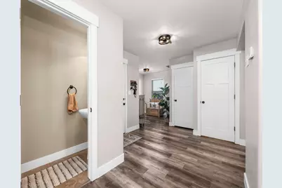 35 E Water Ln, Vineyard, UT 84059 - Photo 4