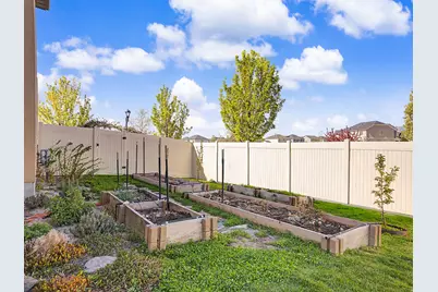 35 E Water Ln, Vineyard, UT 84059 - Photo 22