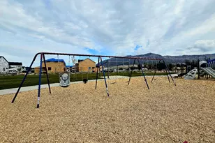 2948 N Aberdeen Dr, Plain City, UT 84404 - Photo 34