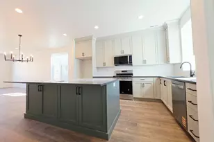 2948 N Aberdeen Dr, Plain City, UT 84404 - Photo 4