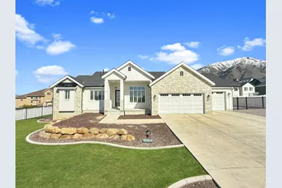 916 N Rocky Mountain Way, Elk Ridge, UT 84651 - Photo 2