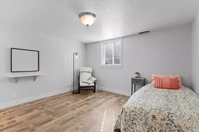 455 E 900 S, Centerville, UT 84014 - Photo 34