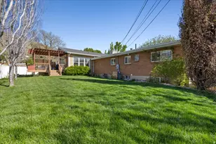 455 E 900 S, Centerville, UT 84014 - Photo 42