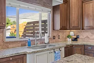 455 E 900 S, Centerville, UT 84014 - Photo 14