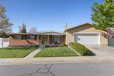 455 E 900 S, Centerville, UT 84014 - Photo 2