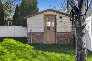 455 E 900 S, Centerville, UT 84014 - Photo 44