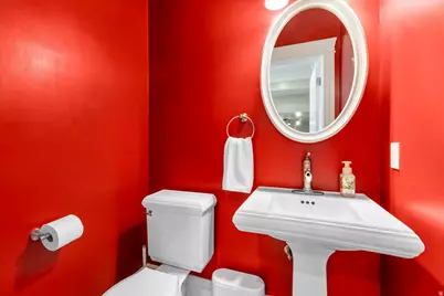 455 E 900 S, Centerville, UT 84014 - Photo 20