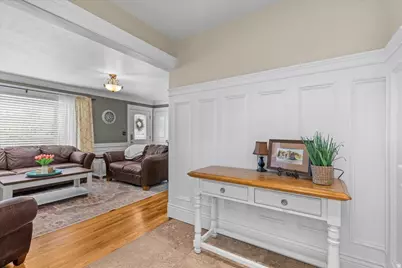 455 E 900 S, Centerville, UT 84014 - Photo 8