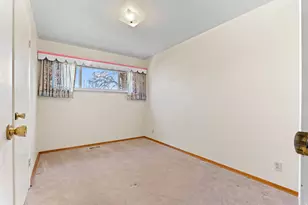 5170 S Charlotte Ave, Kearns, UT 84118 - Photo 10