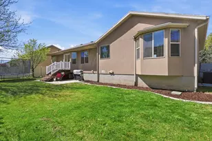 241 S River Bend Ct W, Lehi, UT 84043 - Photo 26