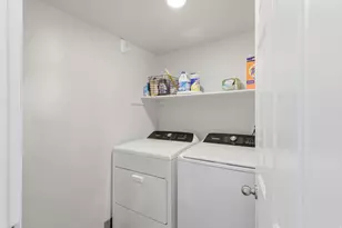 241 S River Bend Ct W, Lehi, UT 84043 - Photo 18