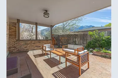 8628 S Mount Majestic Rd, Sandy, UT 84093 - Photo 26