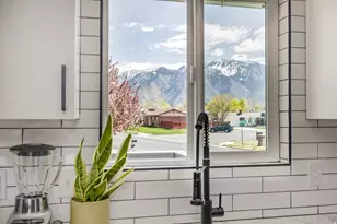 10251 S 535 E, Sandy, UT 84070 - Photo 6