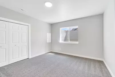 4867 N Canaan Peak Dr, Eagle Mountain, UT 84005 - Photo 16