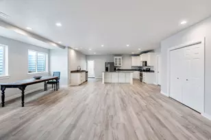 4867 N Canaan Peak Dr, Eagle Mountain, UT 84005 - Photo 12