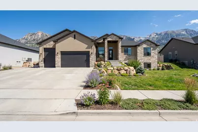 656 E Mountain Rd N, North Ogden, UT 84414 - Photo 1