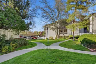 5835 S Waterbury Dr, Murray, UT 84121 - Photo 32