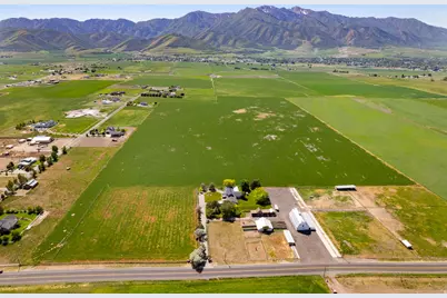 6400 S 2633 W #5, Wellsville, UT 84339 - Photo 22