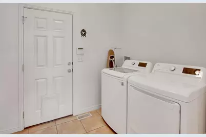2154 E Village Vista Dr, Draper, UT 84020 - Photo 16