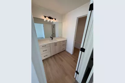 669 N 280 W, Smithfield, UT 84335 - Photo 16