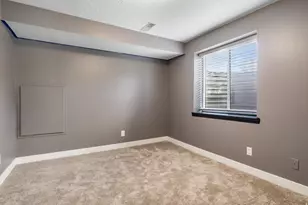 318 S Spyglass Dr, Stansbury Park, UT 84074 - Photo 20