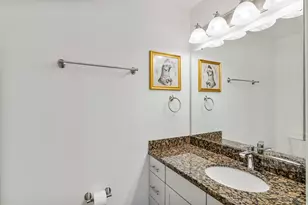 520 S 500 E, Salt Lake City, UT 84102 - Photo 12