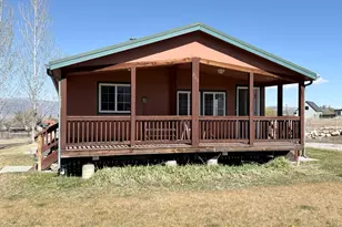 220 S 600 E, Spring City, UT 84662 - Photo 4