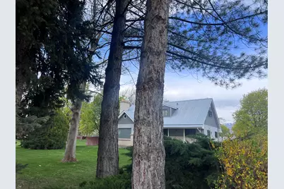 175 N 100 E, Hyrum, UT 84319 - Photo 40