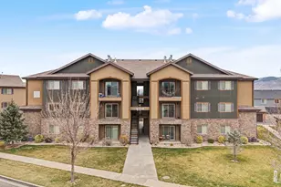 203 E Jordan Ridge Blvd, Saratoga Springs, UT 84045 - Photo 1