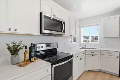 1318 W Wasatch Dr S, Saratoga Springs, UT 84045 - Photo 12